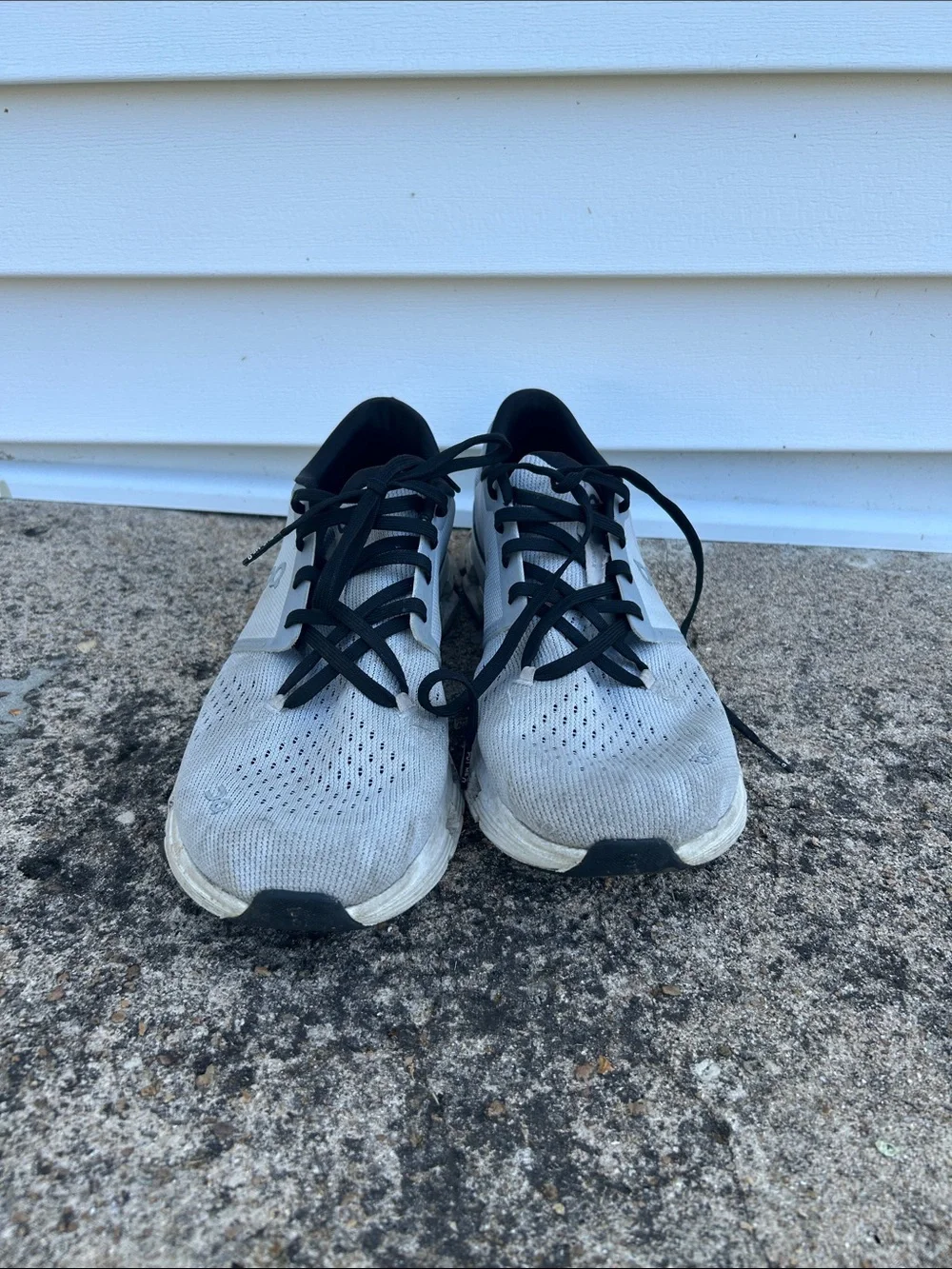 On Running Men's Cloud 5 Sneakers in Light Gray with Black Details